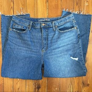 Universal Thread distressed straight leg mom jeans. Size 18